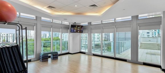 2 dormitorios propiedad comercial en venta en Miami, Miami-Dade, Florida, USA № 614410 29