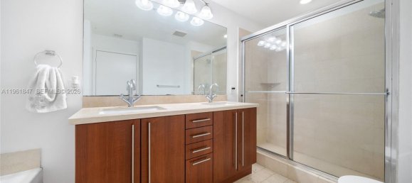 2 dormitorios propiedad comercial en venta en Miami, Miami-Dade, Florida, USA № 614410 15