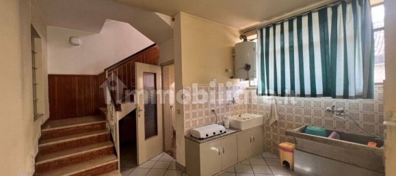 Дом с 6 спальнями в Караваджо, Италия № 87319 6