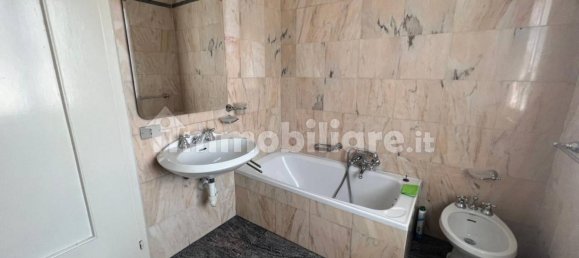 Дом с 6 спальнями в Караваджо, Италия № 87319 13