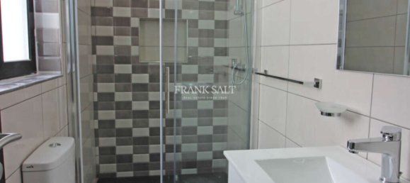 2 غرف نوم بانتهاوس في Sliema, Malta رقم 6986 6