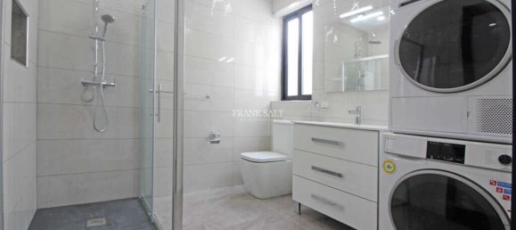 2 غرف نوم بانتهاوس في Sliema, Malta رقم 6986 5