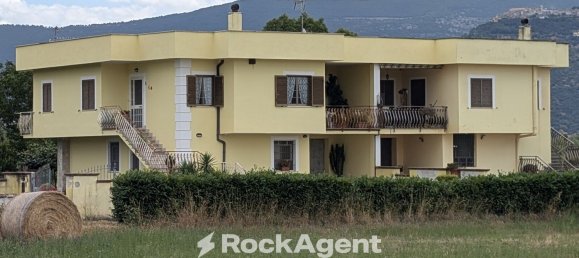 6 rooms House in Priverno, Italy No. 93221 41