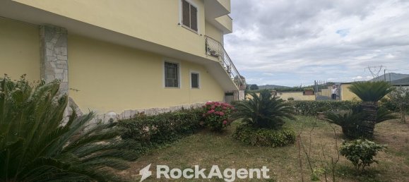 6 rooms House in Priverno, Italy No. 93221 5