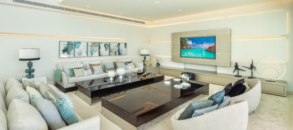 6 Schlafzimmer Villa in Nueva Andalucia, Spain, Nr. 3054 10