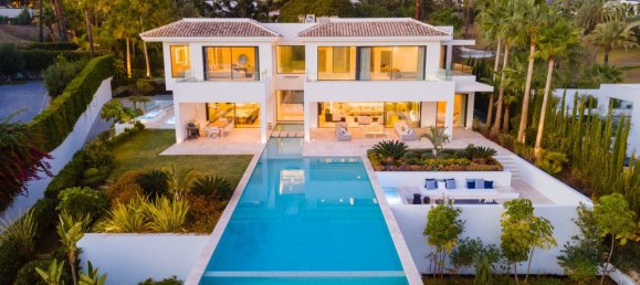 6 Schlafzimmer Villa in Nueva Andalucia, Spain, Nr. 3054 2