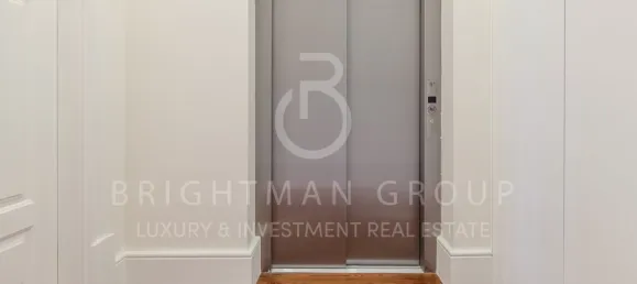 6 bedrooms Castles in Porto, Portugal No. 49012 37