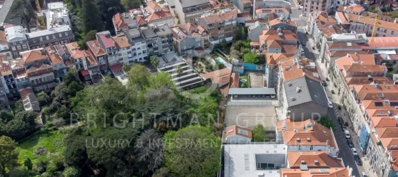 6 bedrooms Castles in Porto, Portugal No. 49012 5