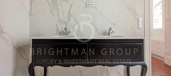 6 bedrooms Castles in Porto, Portugal No. 49012 32