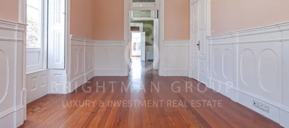 6 bedrooms Castles in Porto, Portugal No. 49012 8