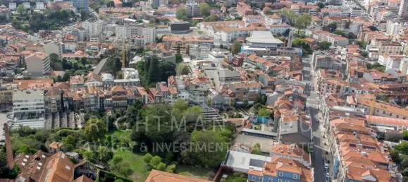 6 bedrooms Castles in Porto, Portugal No. 49012 6