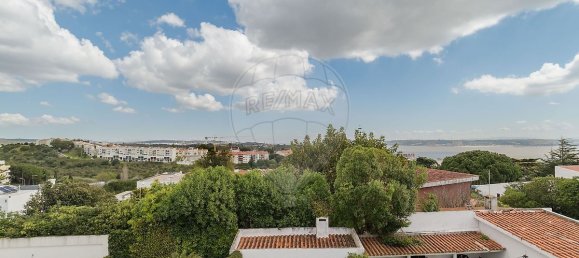 4 bedrooms House in Oeiras, Portugal No. 52637 43