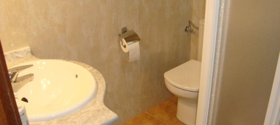 2 bedrooms Apartment in Madrid, Spain No. 189061 14