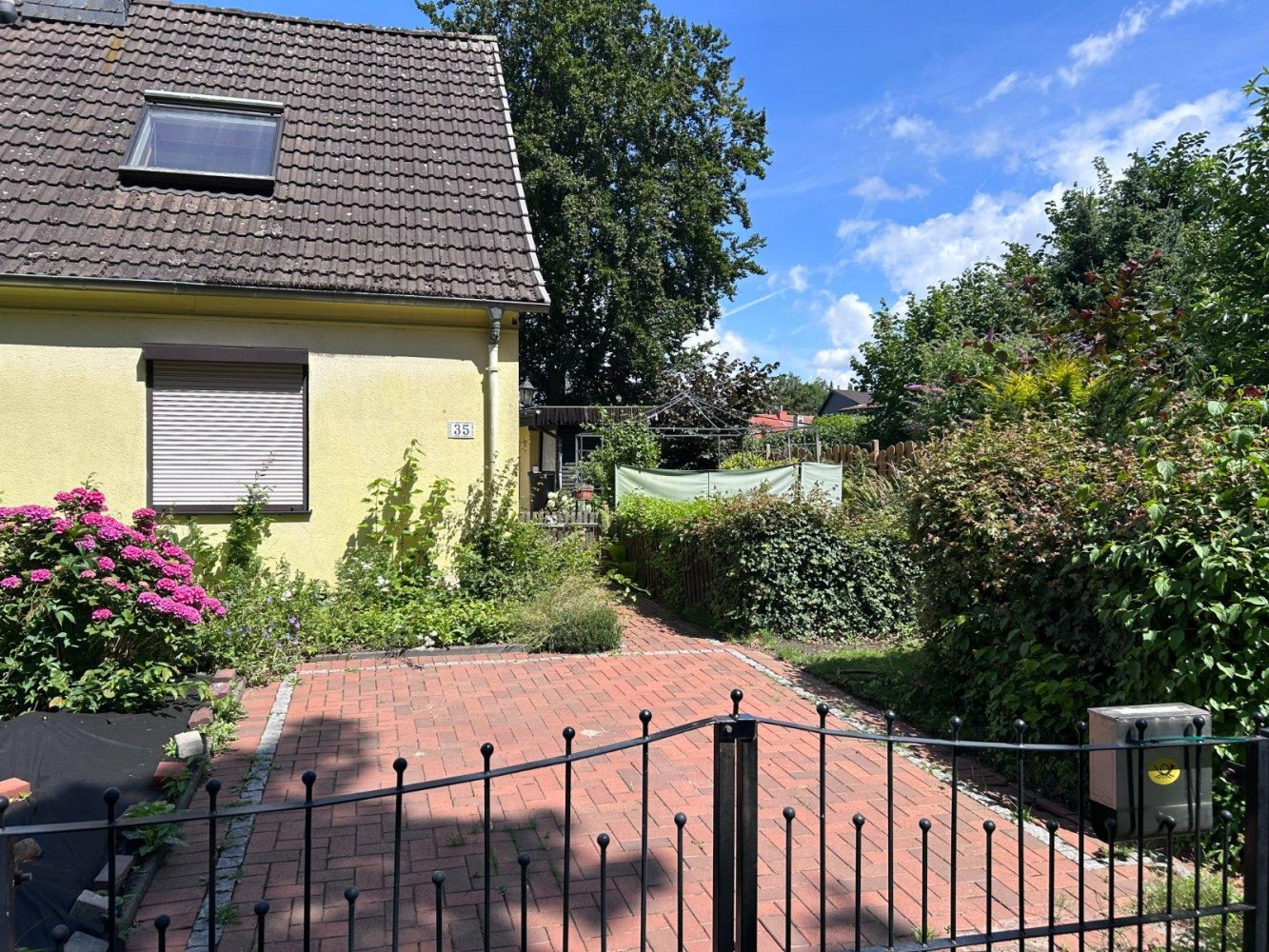 3 bedrooms Townhouse in Bremen, Germany No. 273384