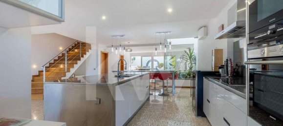 Здание 353м² в Фуншал, Португалия № 72841 6