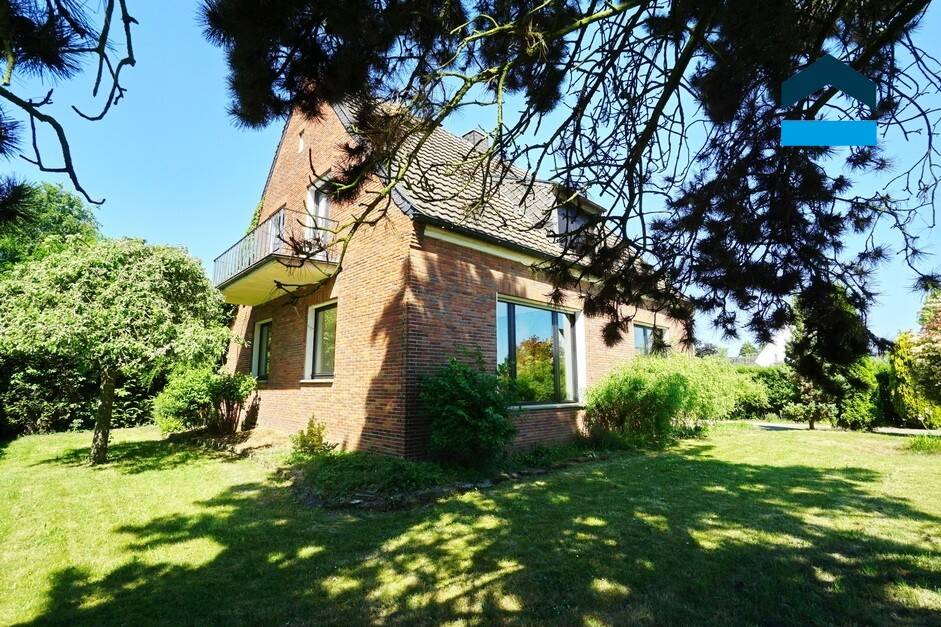 Casa de 3 dormitorios en Kleve, Germany No. 352157