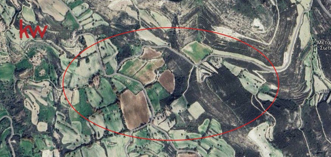 3514 m² terreno en venta en Pano Lefkara, Larnaka, Cyprus № 181220