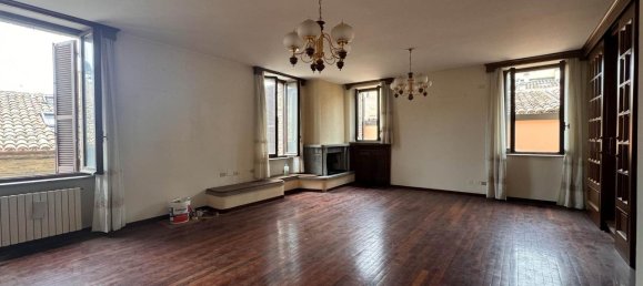 5 rooms Apartment in Fano, Italy No. 29911 3