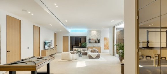 6 bedrooms Villa in Marbella, Spain No. 106162 22