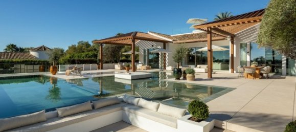 6 bedrooms Villa in Marbella, Spain No. 106162 7