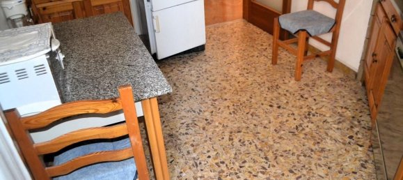 5 rooms Apartment in Poggibonsi, Italy No. 78436 8