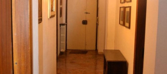 5 rooms Apartment in Poggibonsi, Italy No. 78436 11