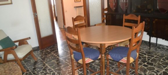 5 rooms Apartment in Poggibonsi, Italy No. 78436 2