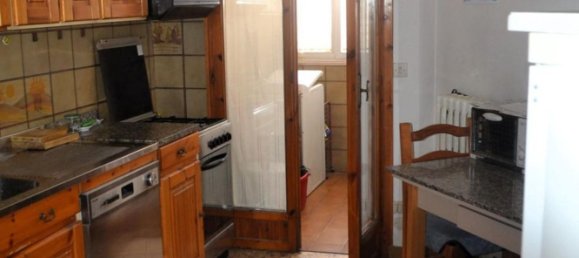 5 rooms Apartment in Poggibonsi, Italy No. 78436 6