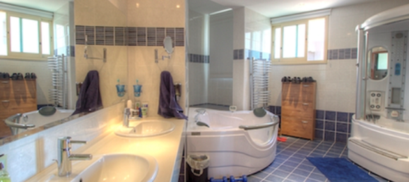 5 bedrooms House in Limassol, Cyprus No. 6638 4