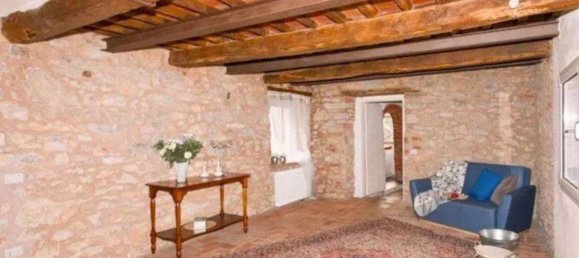 16 rooms House in Gallicano, Italy No. 135854 6