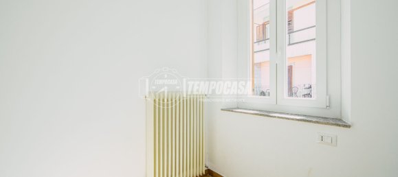 2 bedrooms Apartment in Robbio, Italy No. 305132 5