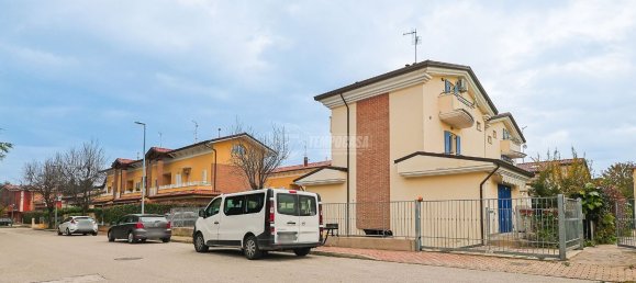 Duplex de 3 divisões em Misano Adriatico, Italy N.º 193727 27