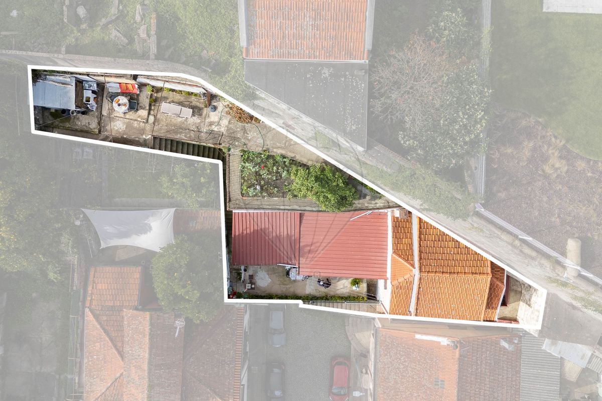 Casa de 3 dormitorios en Porto, Portugal No. 27371