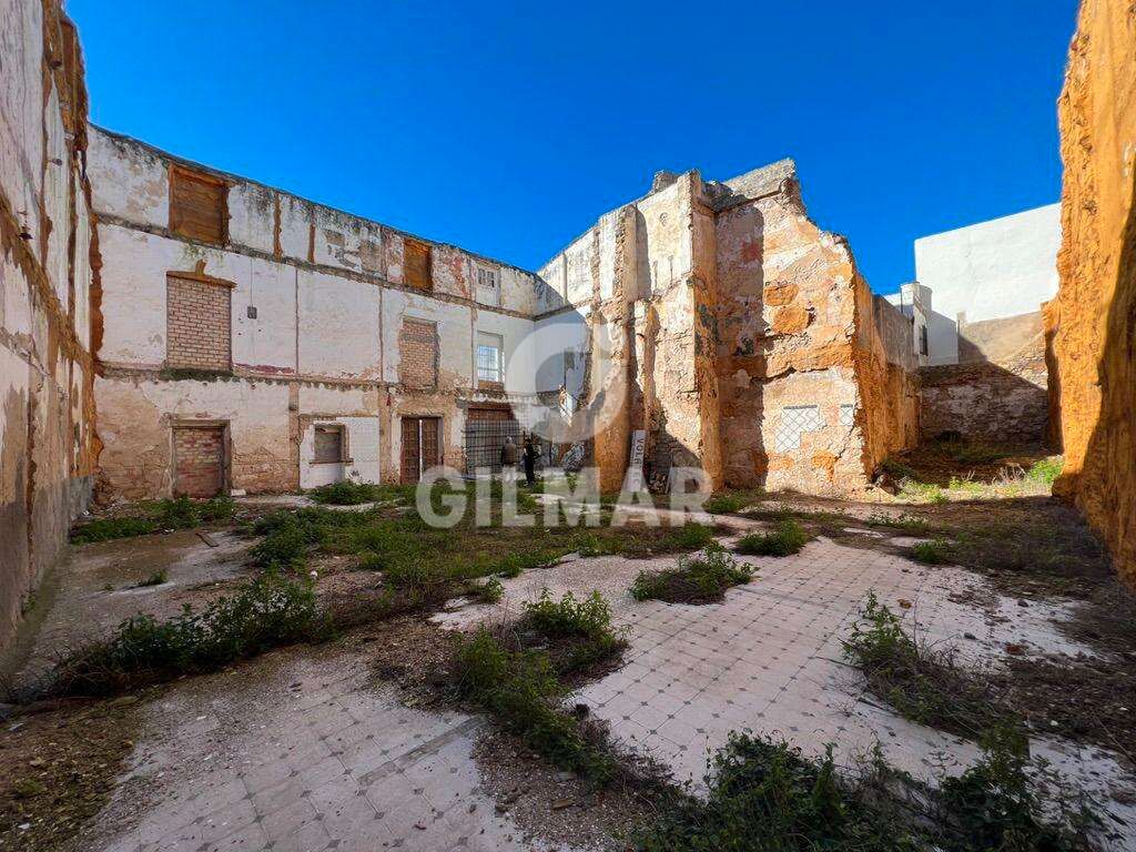 Terreno em El Puerto de Santa Maria, Spain 326 m² N.º 165456