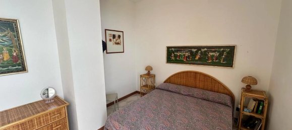 Квартира с 2 комнатами в Вентимилья, Италия № 14852 8