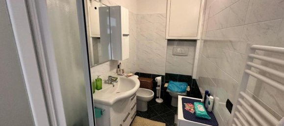 Квартира с 2 комнатами в Вентимилья, Италия № 14852 11