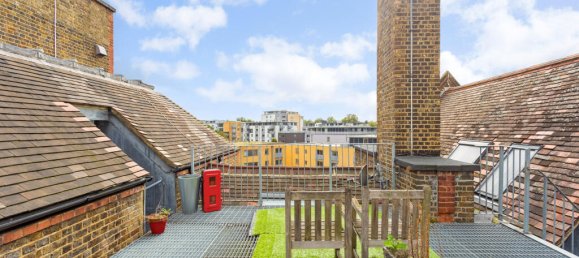 3 bedrooms Apartment in London, United Kingdom No. 14169 9