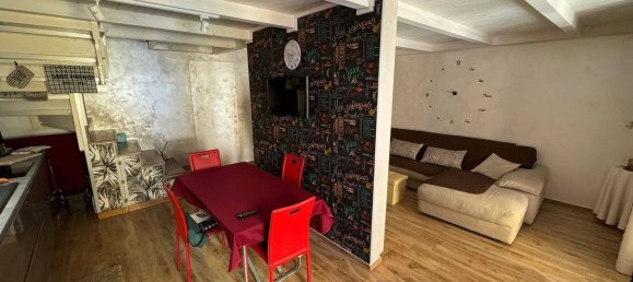 2-salle Appartement à Barletta, Italy No. 18814 15