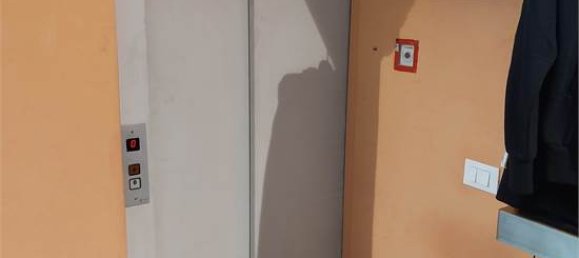 4 rooms Commercial property in Rivoli, Italy No. 293904 11