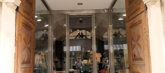 4 rooms Commercial property in Rivoli, Italy No. 293904 6