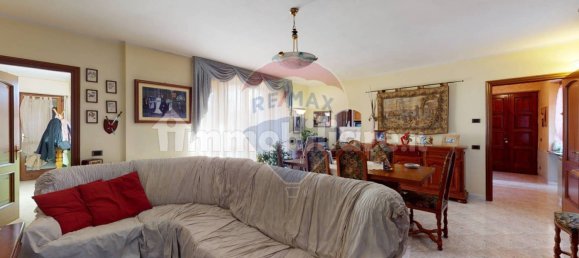 3 bedrooms House in Fontanetto Po, Italy No. 117528 4