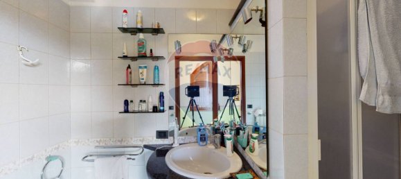 3 bedrooms House in Fontanetto Po, Italy No. 117528 7