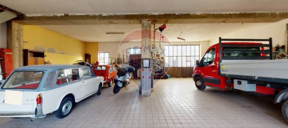 3 bedrooms House in Fontanetto Po, Italy No. 117528 32