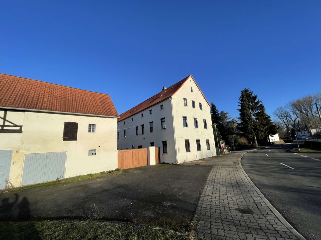 13-Zimmer Bauernhof in Burgenlandkreis, Germany, Nr. 233382