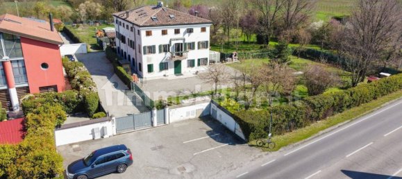 4 Schlafzimmer Wohnung in Modena, Italy, Nr. 213431 46