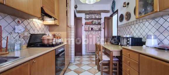 4 Schlafzimmer Wohnung in Modena, Italy, Nr. 213431 14
