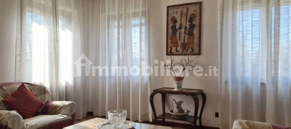 4 Schlafzimmer Wohnung in Modena, Italy, Nr. 213431 5