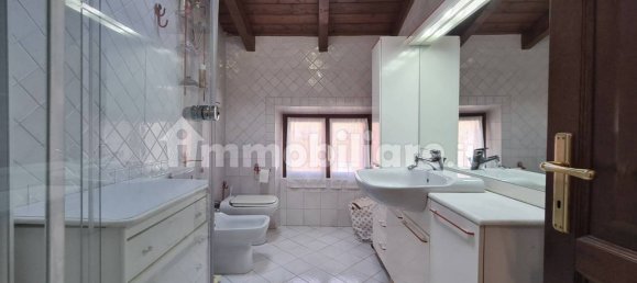4 Schlafzimmer Wohnung in Modena, Italy, Nr. 213431 35
