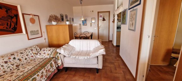 2 rooms Apartment in San Vincenzo, Italy No. 51034 10