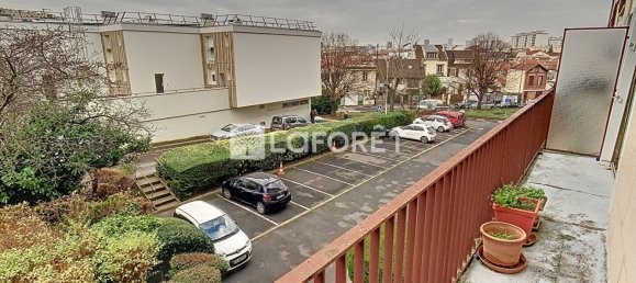 2 bedrooms Apartment in Villejuif, France No. 188178 9